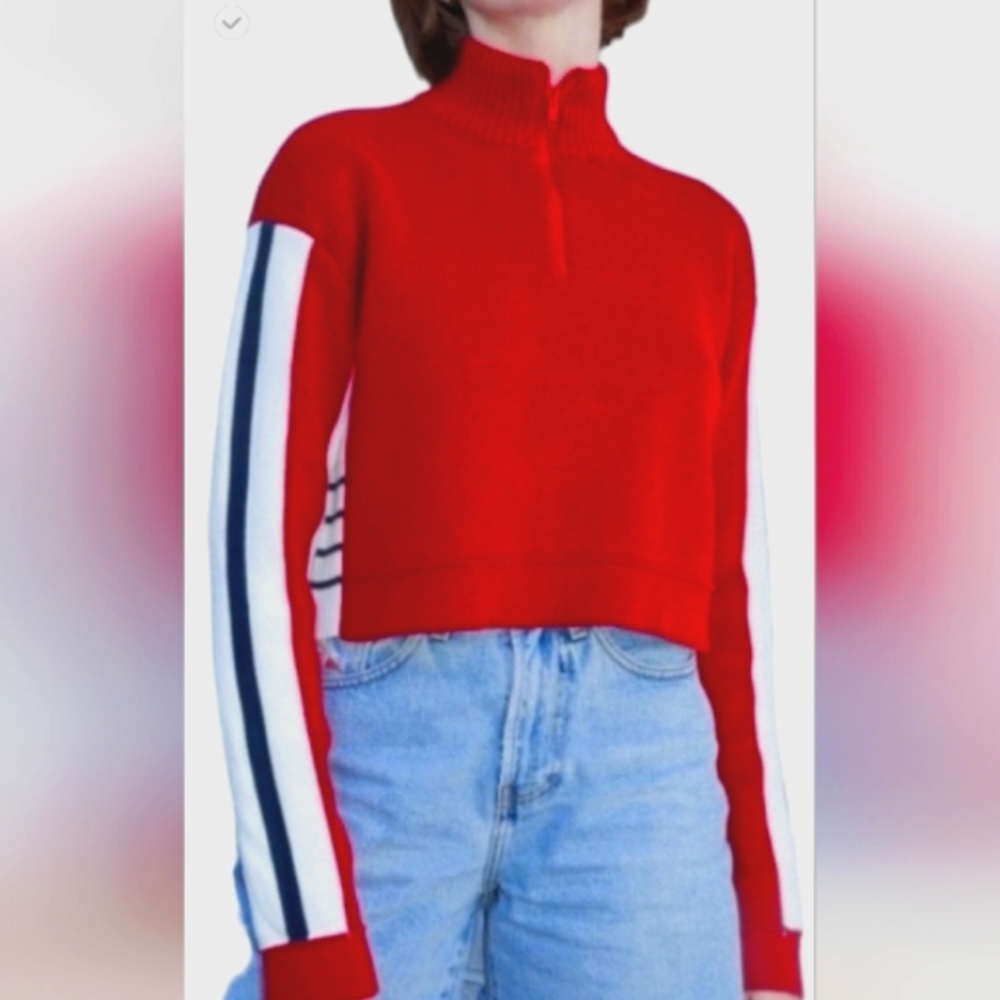 Oversized Slightly Cropped Sweater🪞
